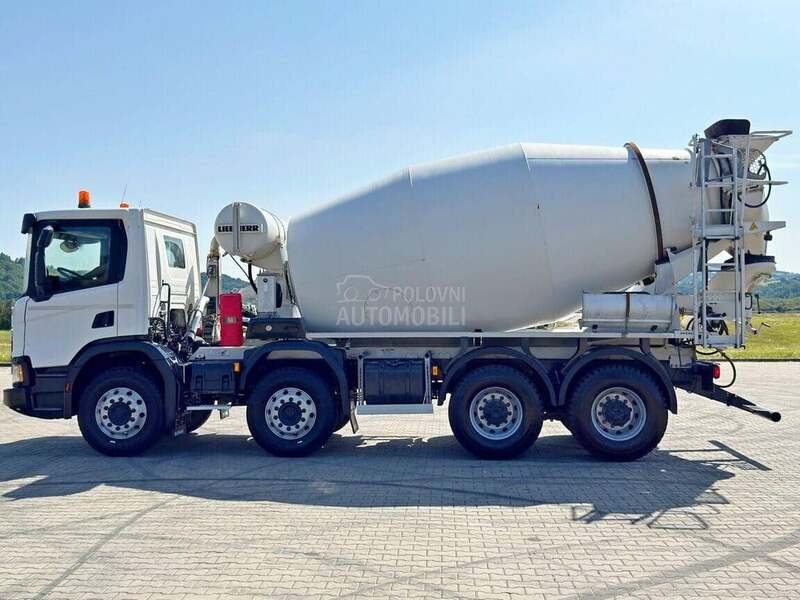Scania P 450