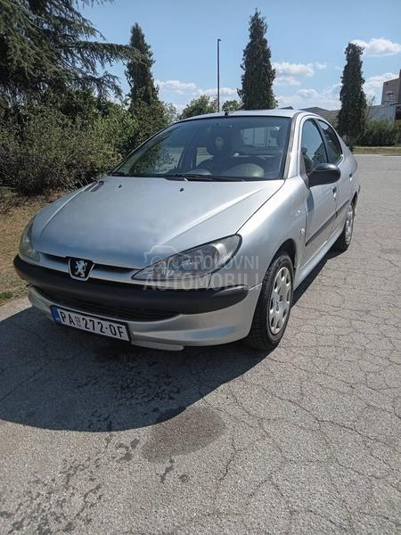 Peugeot 206 