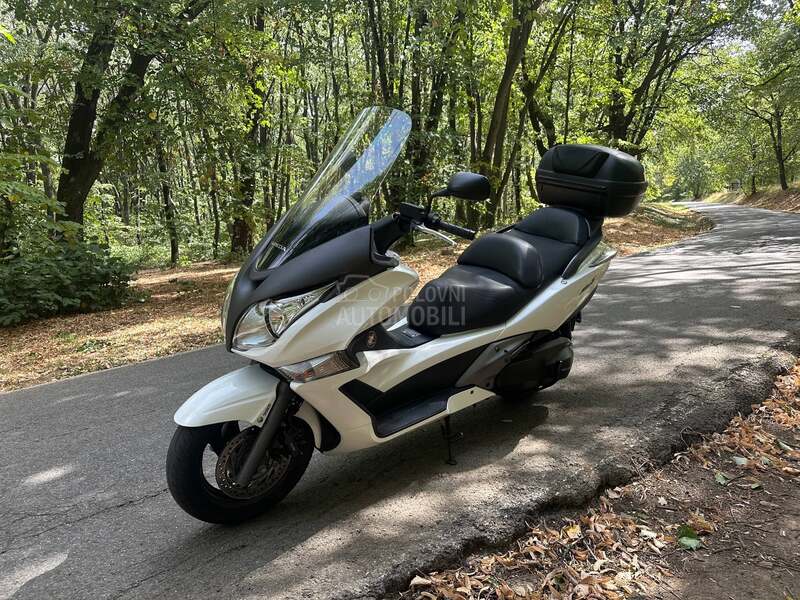 Honda Silverwing 400