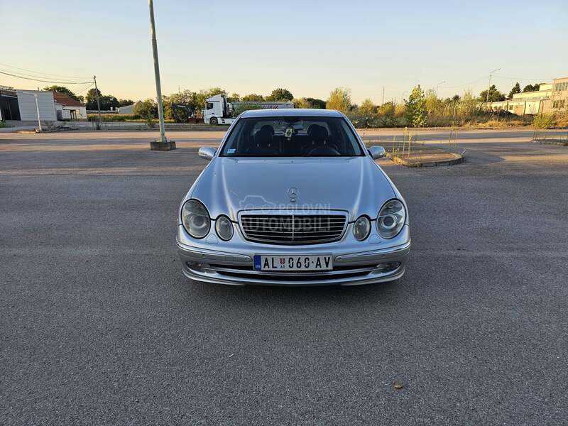 Mercedes Benz E 270 