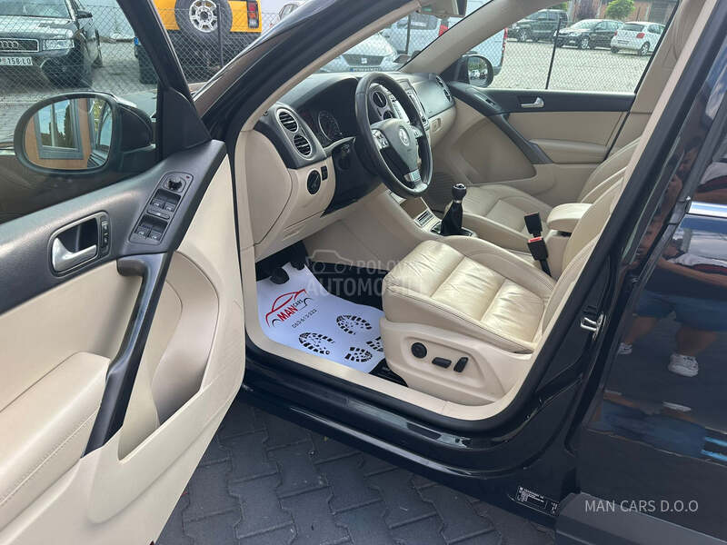 Volkswagen Tiguan HIGHLINE 2.0Tdi/4x4