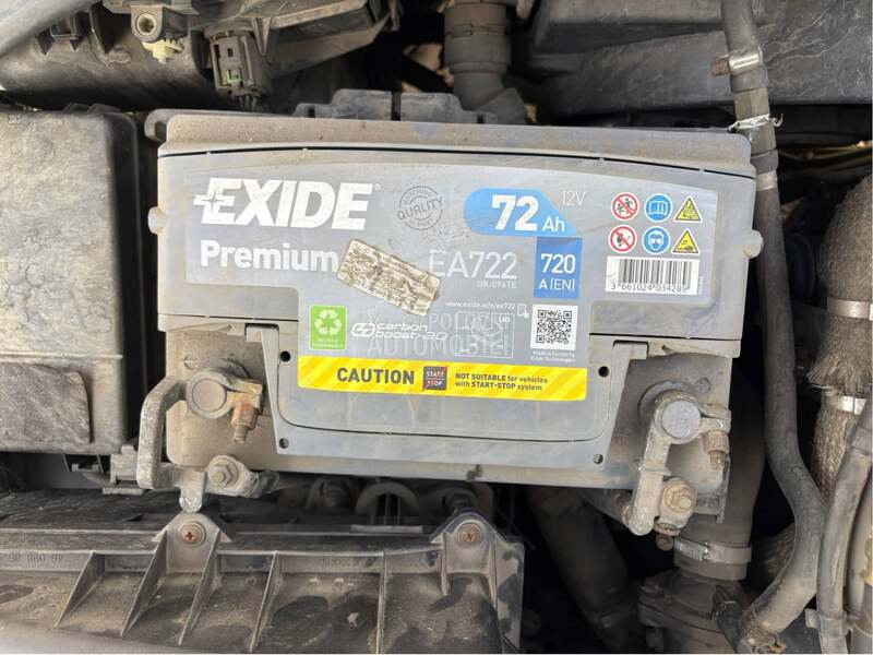 Ford Mondeo 501z 2004. god. -  kompletan auto u delovima