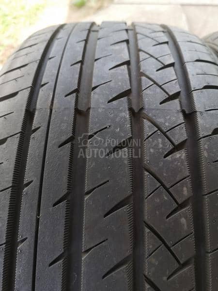 Avon 235/35 R19 Letnja