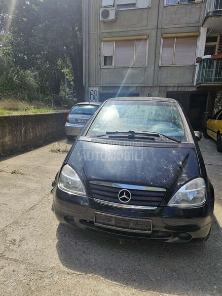 Mercedes Benz A 160 1598 cm3