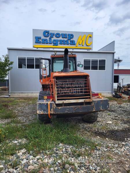 Doosan DL 300