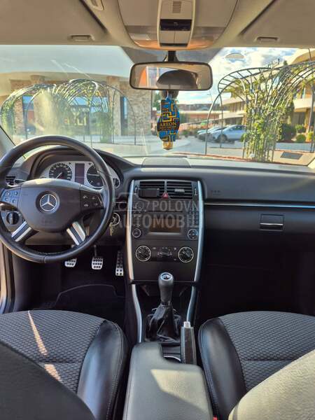 Mercedes Benz B 180 Reg. Zimske gume
