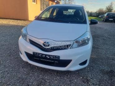 Toyota Yaris 1.0 b