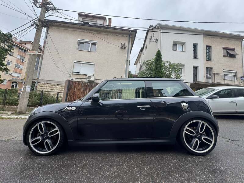 MINI Cooper S 