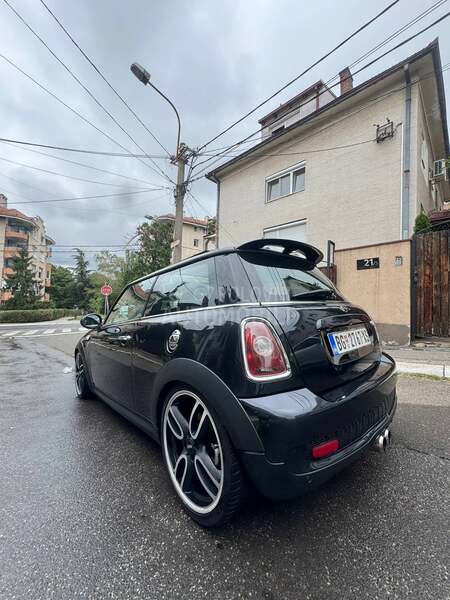 MINI Cooper S 