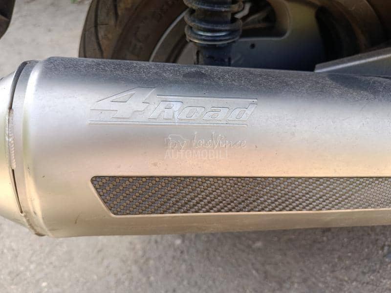 Yamaha Majesty 250yp