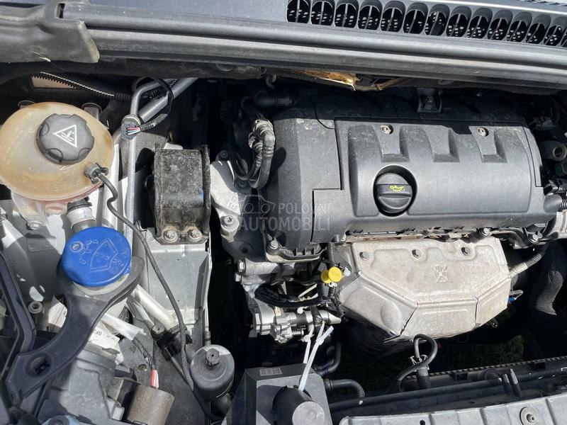 Peugeot 3008 1.6 VTI