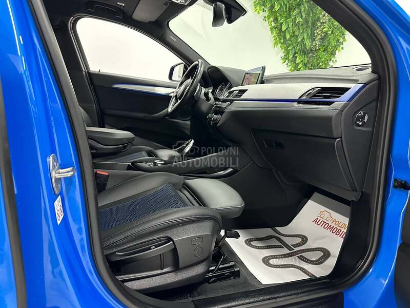 BMW X2 2.0 D M SPORT PAN