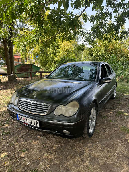 Mercedes Benz C 200 