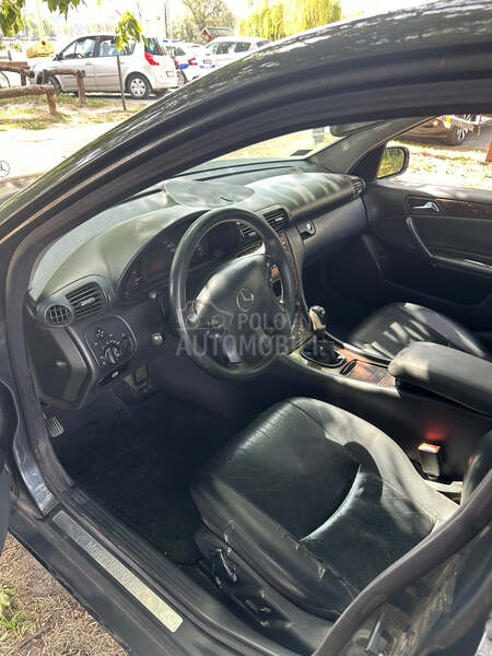 Mercedes Benz C 200 