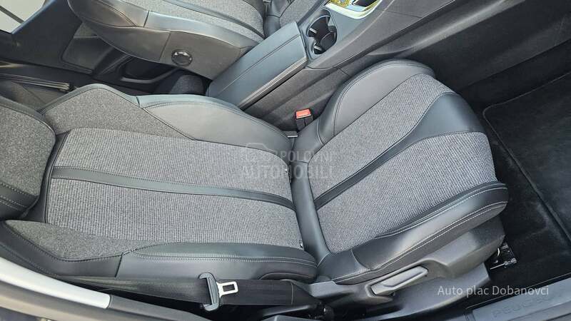 Peugeot 3008 1.5 hdi Allure