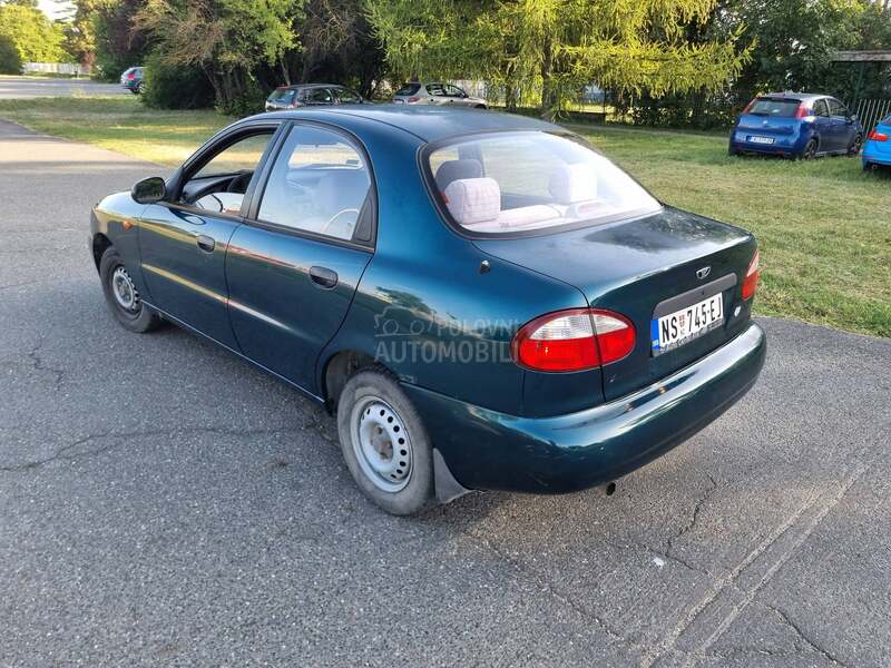 Daewoo Lanos regg dobar