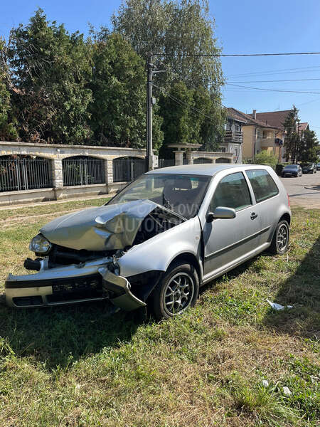Volkswagen Golf 4 