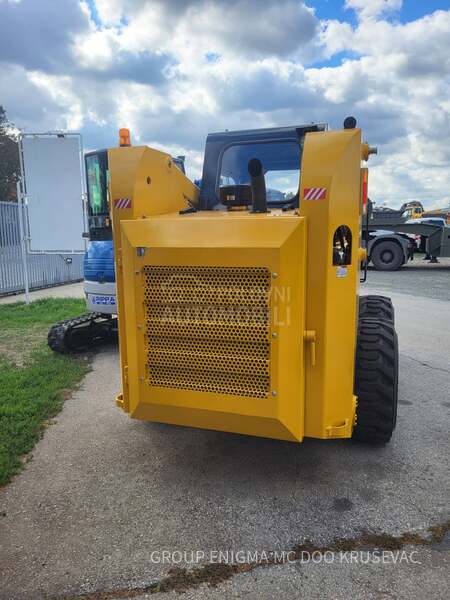RIPPA SKID STEER