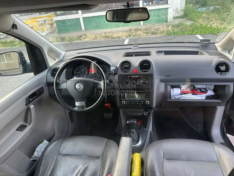 Volkswagen Caddy automatic
