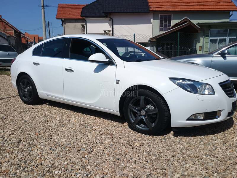 Opel Insignia 2.0Cdti OPC LINE