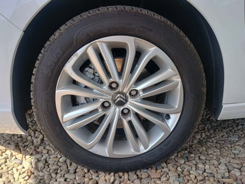 Citroen C4 1.6 e- HDI 6brz