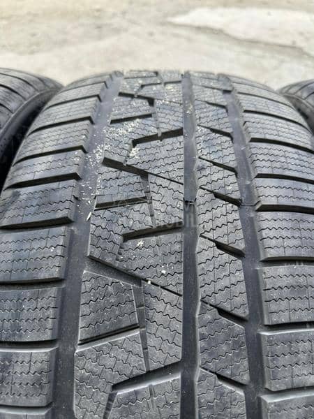 Avon 255/40 R19 Zimska
