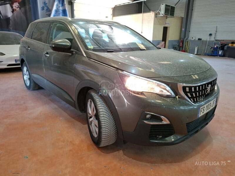 Peugeot 5008 1.5 BlueHDi130 Busin