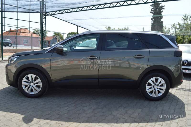 Peugeot 5008 1.5 BlueHDi130 Busin