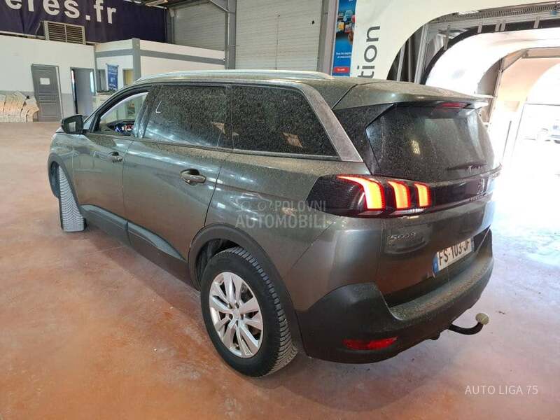 Peugeot 5008 1.5 BlueHDi130 Busin