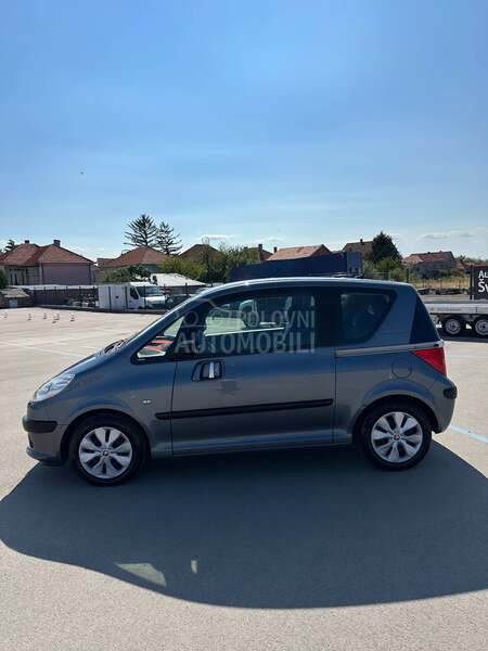 Peugeot 1007 1.4 HDI