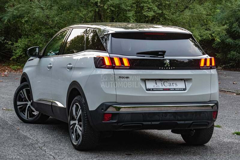 Peugeot 3008 PERLA/AUT/ALLURE