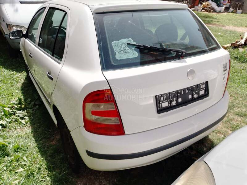 Škoda Fabia 1.2HTP, VAN KAO ČAŠA