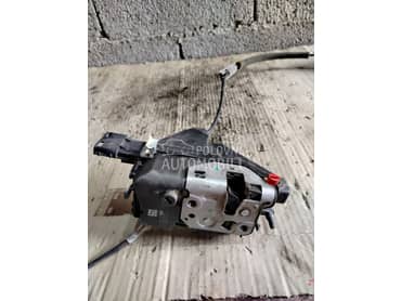 Brava zadnja desna za Peugeot 5008 od 2009. do 2016. god.