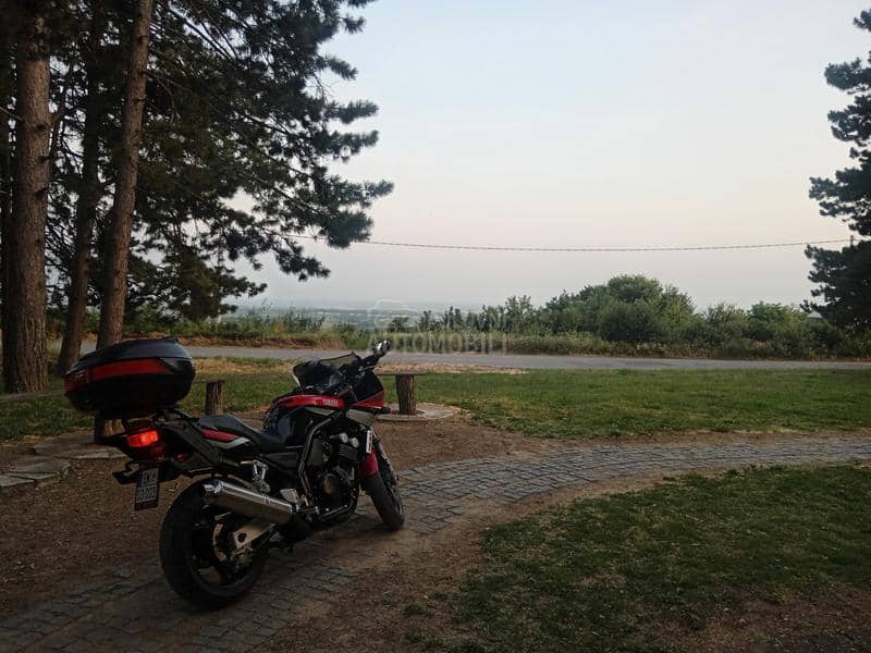 Yamaha fzs600 fzs 600 fazer