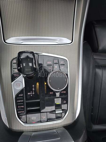 BMW X5 M 30d x drive M pack