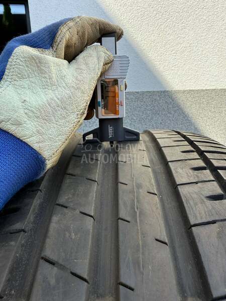 Falken 245/40 R20 Letnja