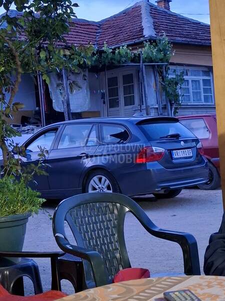 BMW 320 