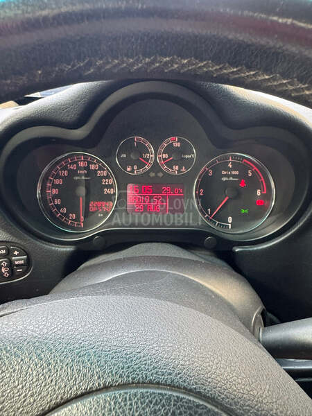Alfa Romeo 147 