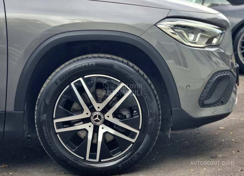 Mercedes Benz GLA 180 180 CDI