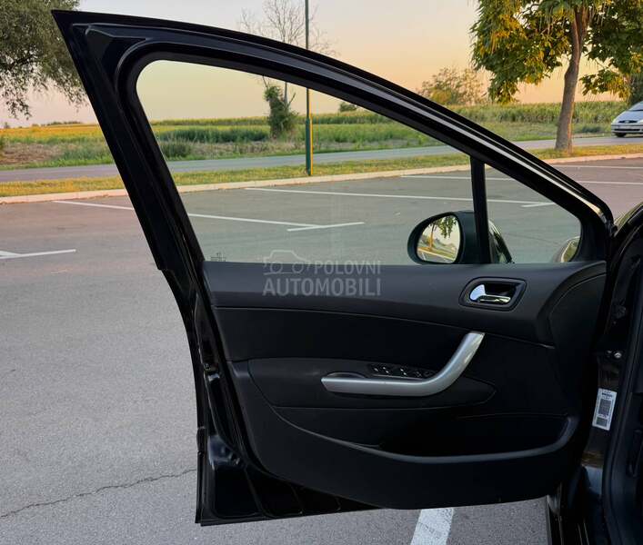Peugeot 308 1.6 hdi