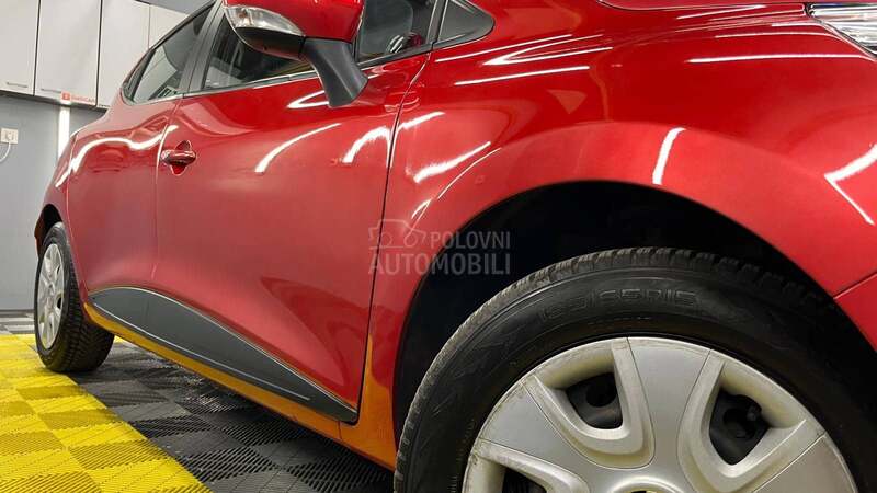 Renault Clio N.O.V