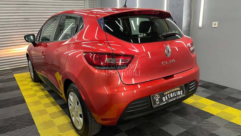 Renault Clio N.O.V