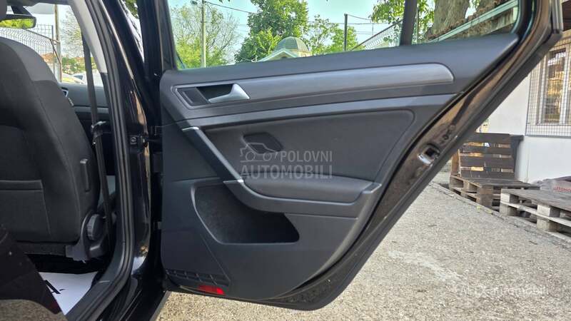 Volkswagen Golf 7 1.4 Tgi Dsg