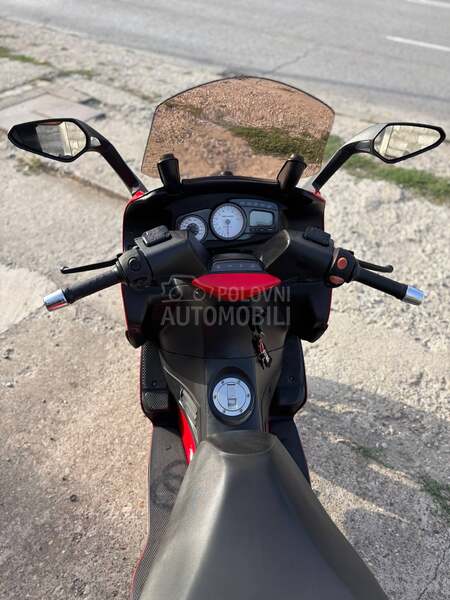 Gilera nexus