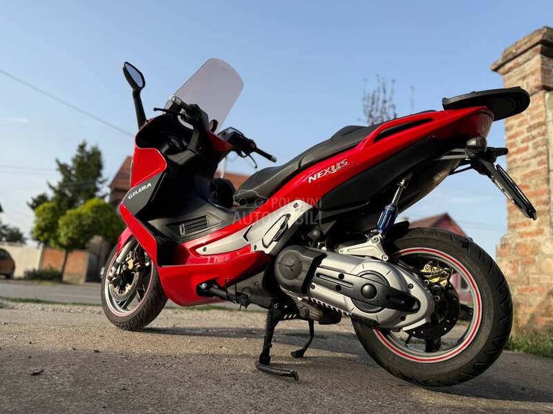Gilera nexus