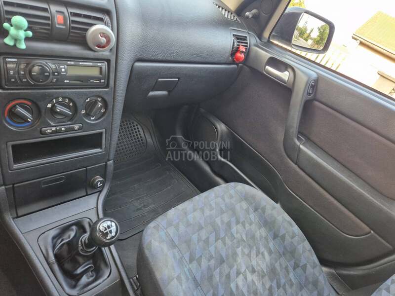 Opel Astra G 