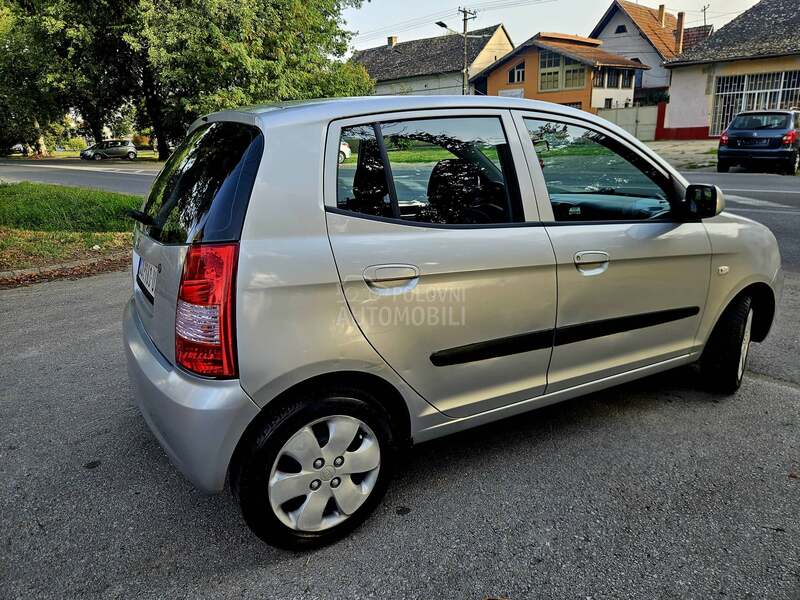 Kia Picanto 1.1 LUTKICAAA