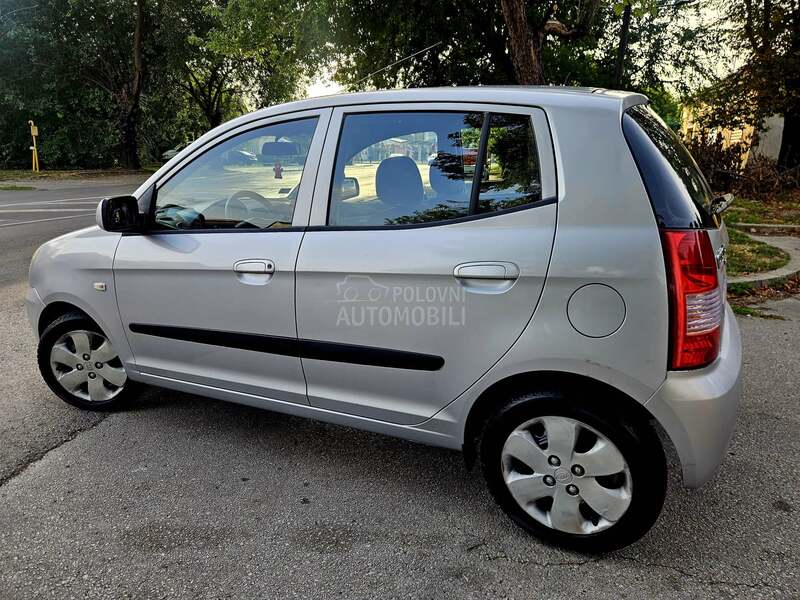 Kia Picanto 1.1 LUTKICAAA
