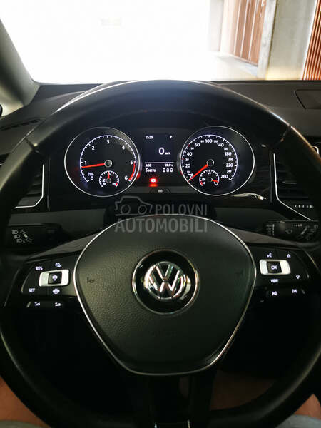Volkswagen Golf Sportsvan 