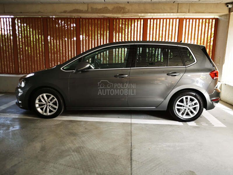 Volkswagen Golf Sportsvan 